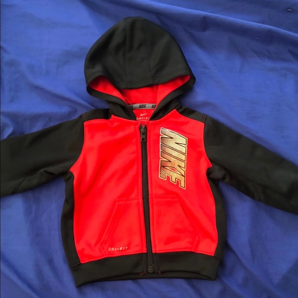 Nike track jacket size 6-9 months